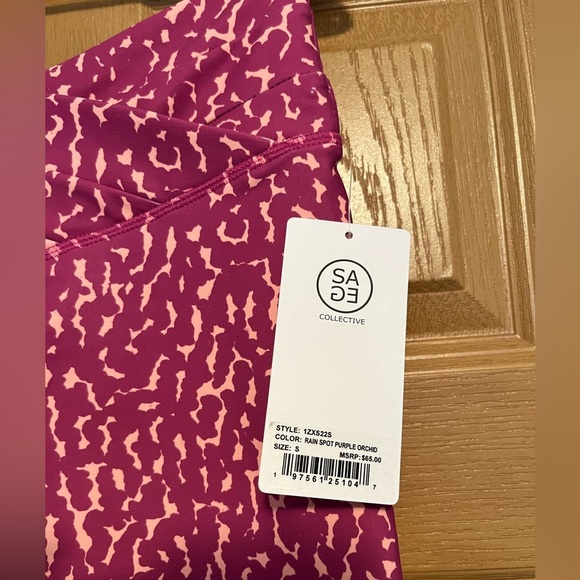 Sage Collective Activewear Set in Rain Spot Purple Orchard NWT Small Bra& Shorts - Picture 9 of 13